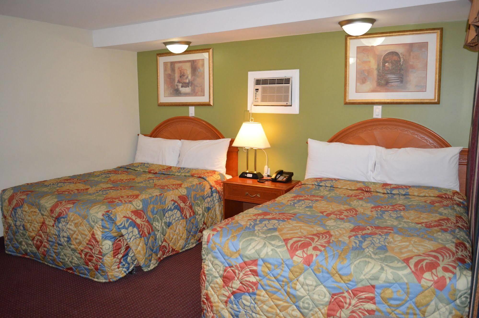 Lincoln Motel Sturgeon Falls Eksteriør billede